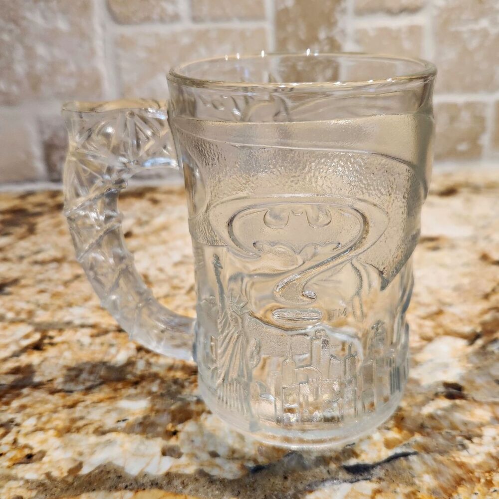 Vintage 1995 Batman Forever Clear Embossed Glass Mug Riddler DC Comics 3D